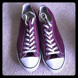 Men’s Converse size 12